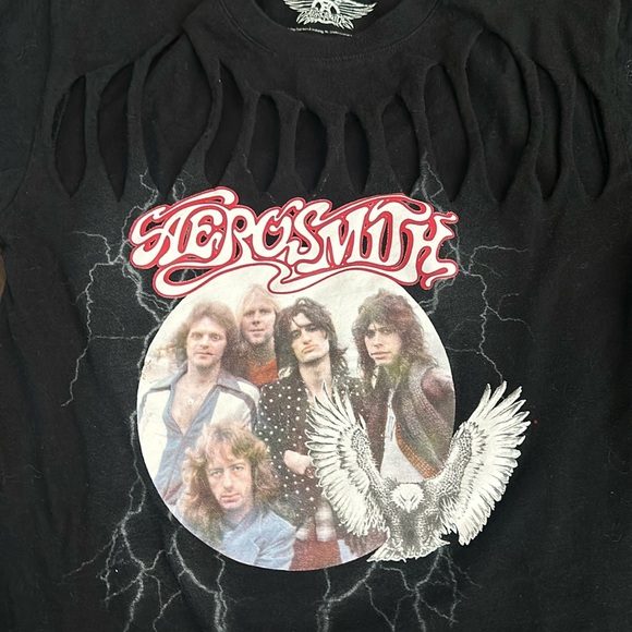 Vintage Aerosmith Custom T with cutout details in front. Size XS - Picture 2 of 4